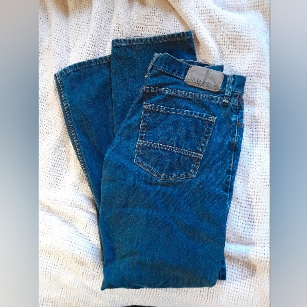 Men's Nautica Blue Jeans.            Men's Size 34×32